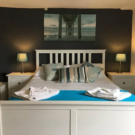 The Greyhound, Near Bedale *