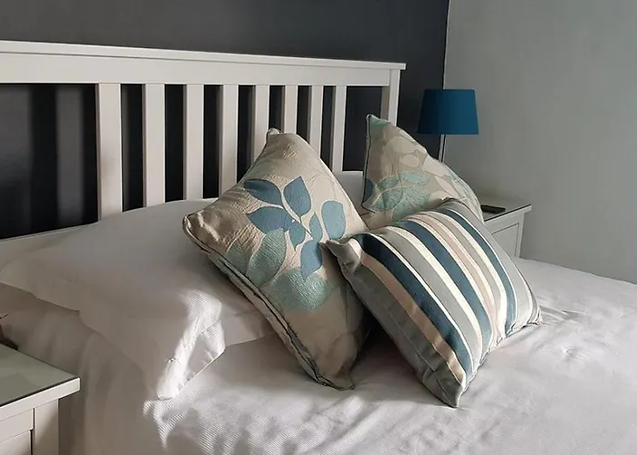 The Greyhound, Near Bedale *