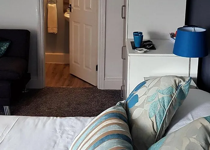 The Greyhound, Near Bedale * Hackforth